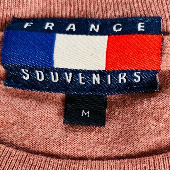 Paris France Mauve Eiffel Tower Embroidered Graphic Souvenir Tee Women's Size M - Picture 5 of 8